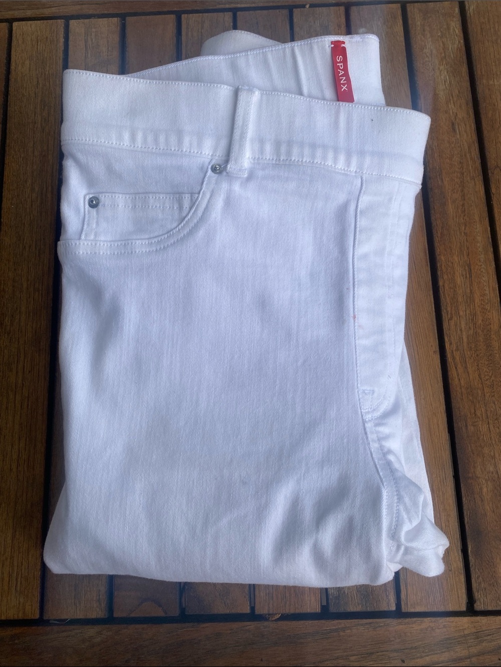 ☀️ SPANX White Pull-On Skinny Jeans | slimming Designer